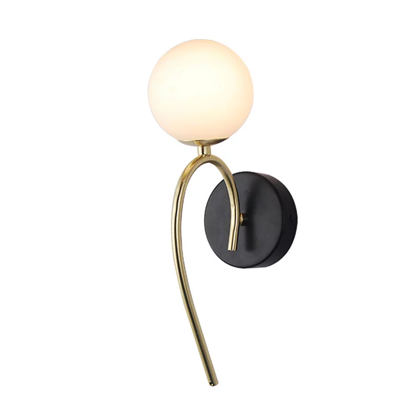 Kuwartong Pambata Wall Lamp